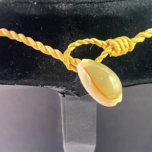 Stunning Hand carved Mother of Pearl on Rope Tiara Collar Necklace Beach Coastal - Picture 5 of 6